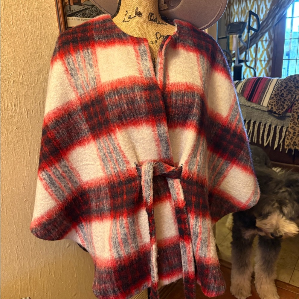 ✨HP✨NWT Anthropologie Andersen & Lauth Brushed Wool Johanna Capelet Poncho - Picture 4 of 6